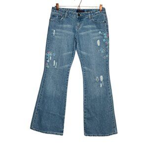 Vintage 00s Y2K Aeropostale 3 4 Short Flare Distressed Low‎ Rise Floral Jeans